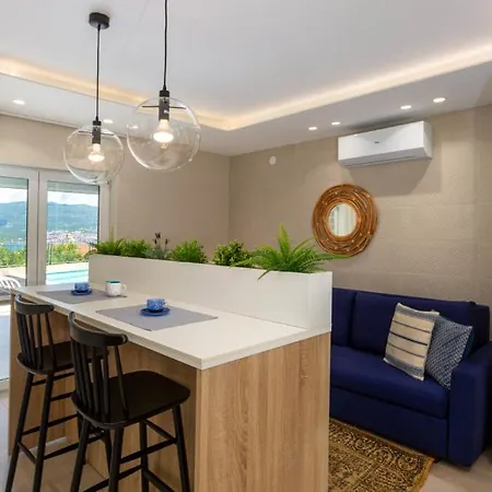 Vila Oleander - Malinska By Guide *