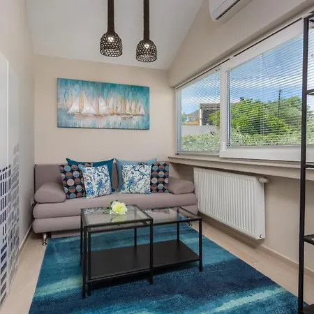 Oleander - Malinska By Guide Vila