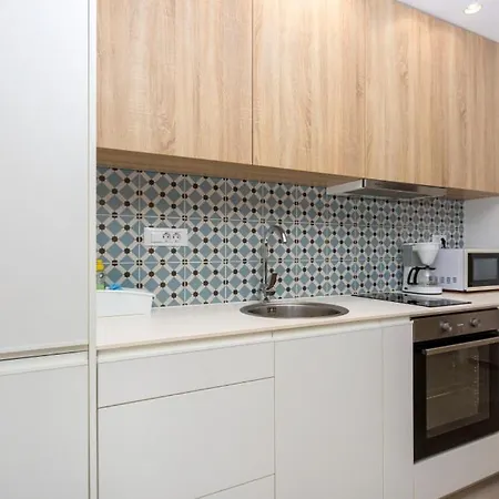 Oleander - Malinska By Guide *