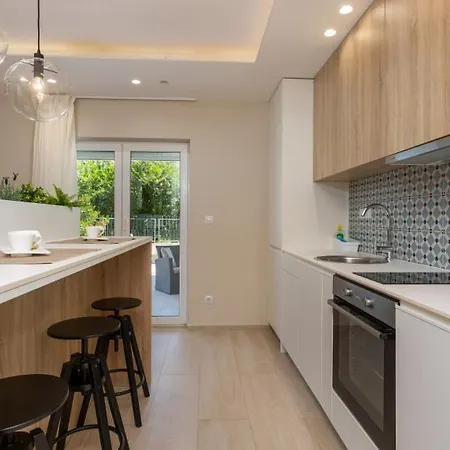 Oleander - Malinska By Guide Dobrinj