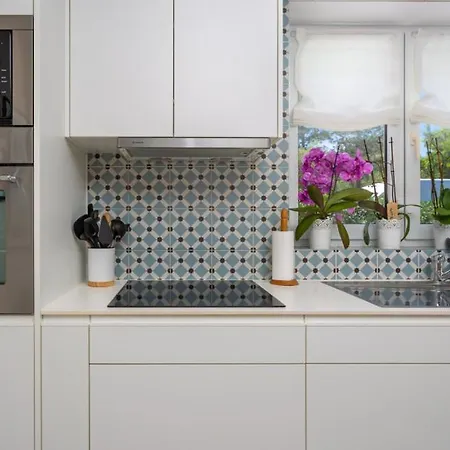 Vila Oleander - Malinska By Guide *