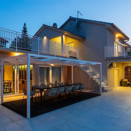 Oleander - Malinska By Guide Dobrinj