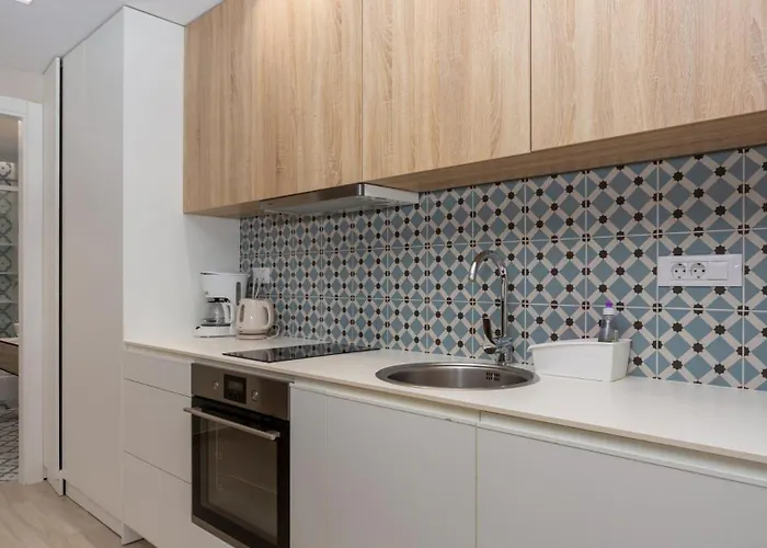 Oleander - Malinska By Guide *