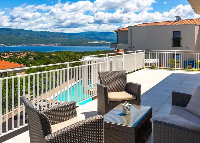 Oleander - Malinska By Guide Villa *