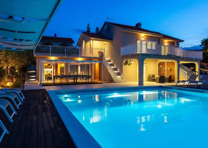 Villa Oleander - Malinska By Guide *