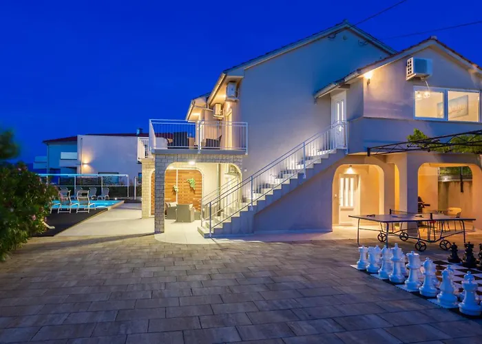 Oleander - Malinska By Guide Villa